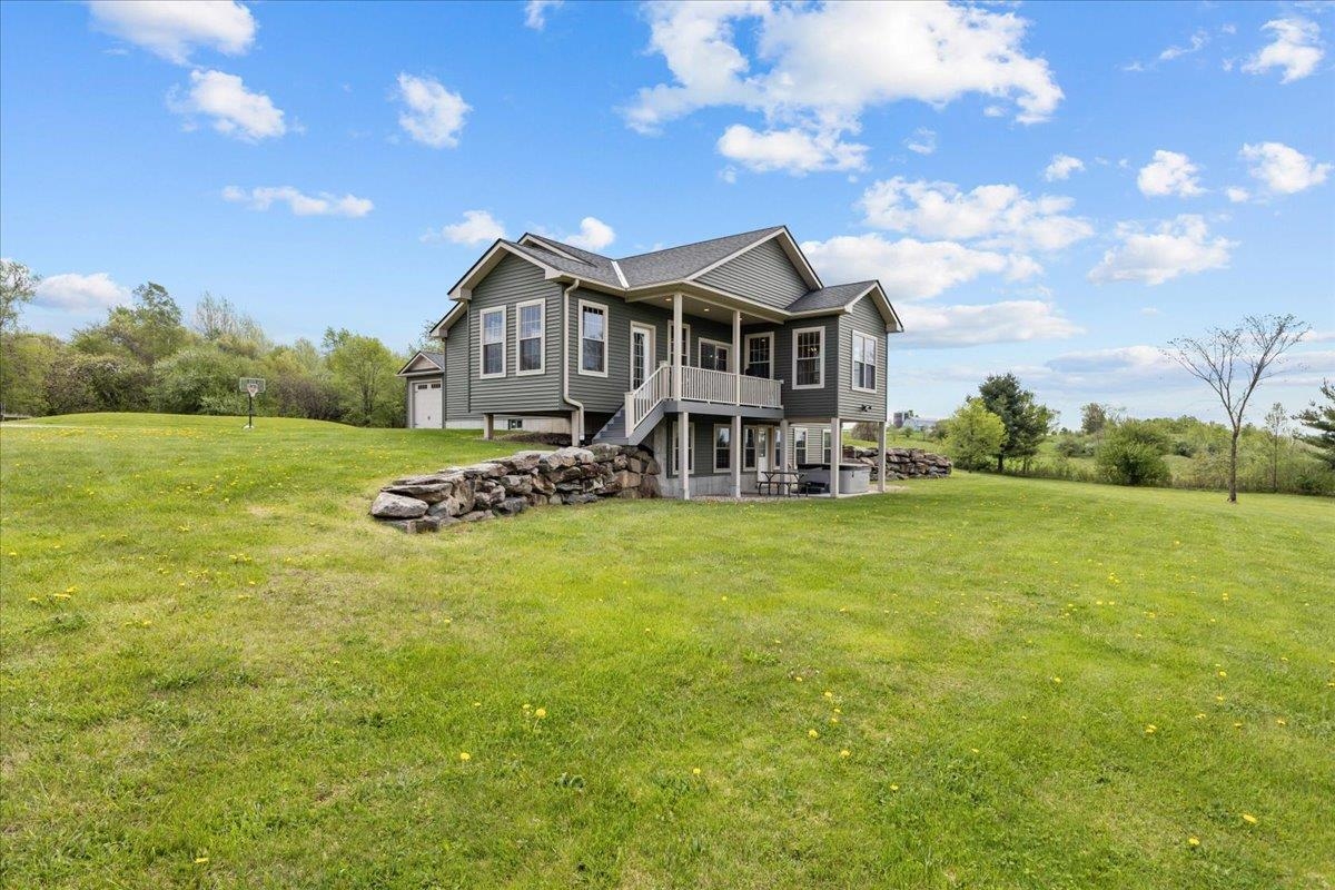 28 Rileys Way Highgate, VT 05459 - Photo 4 of 54