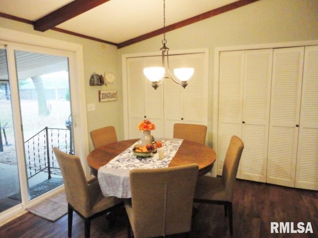 3763 Delay Road Pawnee, IL 62558 - Photo 6 of 41