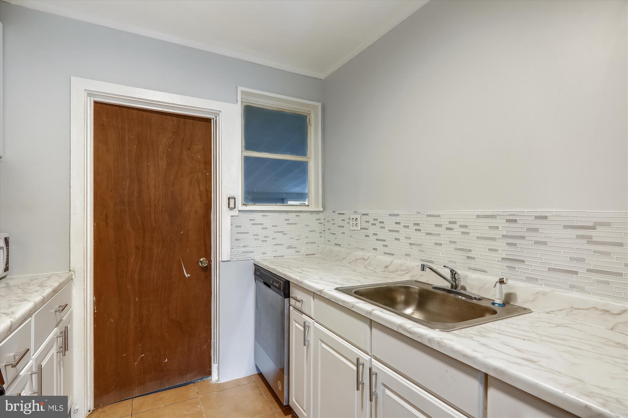 7758 Normandy Road Hyattsville, MD 20785 - Photo 14 of 35