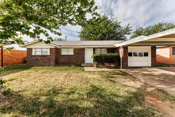 $203,500 | 5517 16th Place, Lubbock, TX 79416