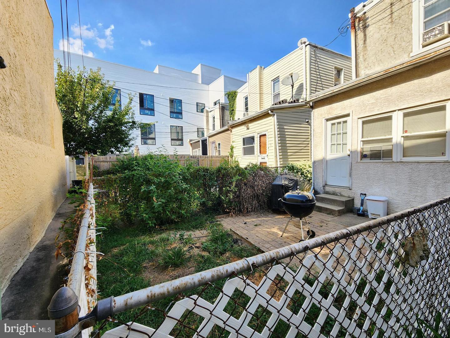 5534 Ridge Avenue Philadelphia, PA 19128 - Photo 25 of 25 back yard