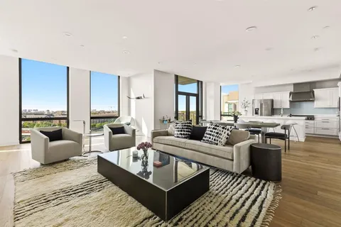 $875,000 | 5656 North Central Expressway, Unit 801, Dallas, TX 75206