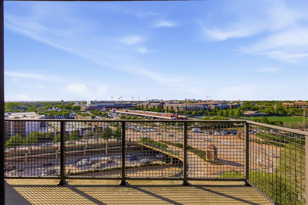 5656 North Central Expressway, Unit 801 Dallas, TX 75206 - Photo 18 of 26 a view of city with wooden floor