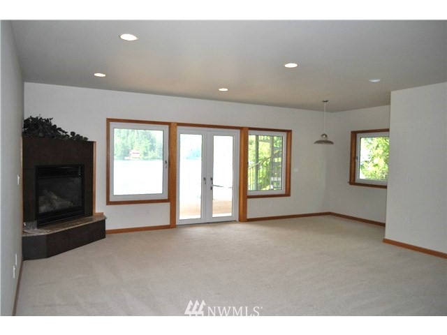 24128 North West View Road Mount Vernon, WA 98274 - Photo 12 of 25 Gallery Image 12
