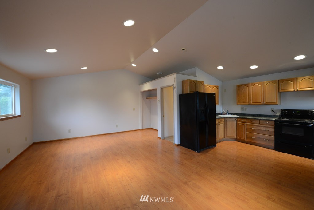 24128 North West View Road Mount Vernon, WA 98274 - Photo 17 of 25 Gallery Image 17