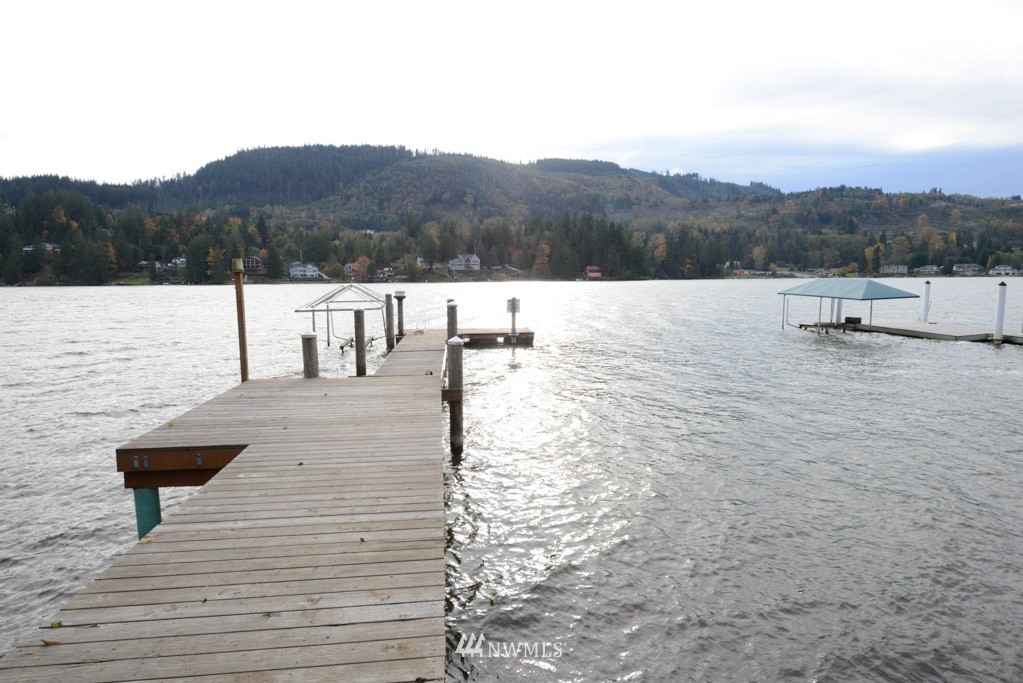 24128 North West View Road Mount Vernon, WA 98274 - Photo 4 of 25 Gallery Image 4