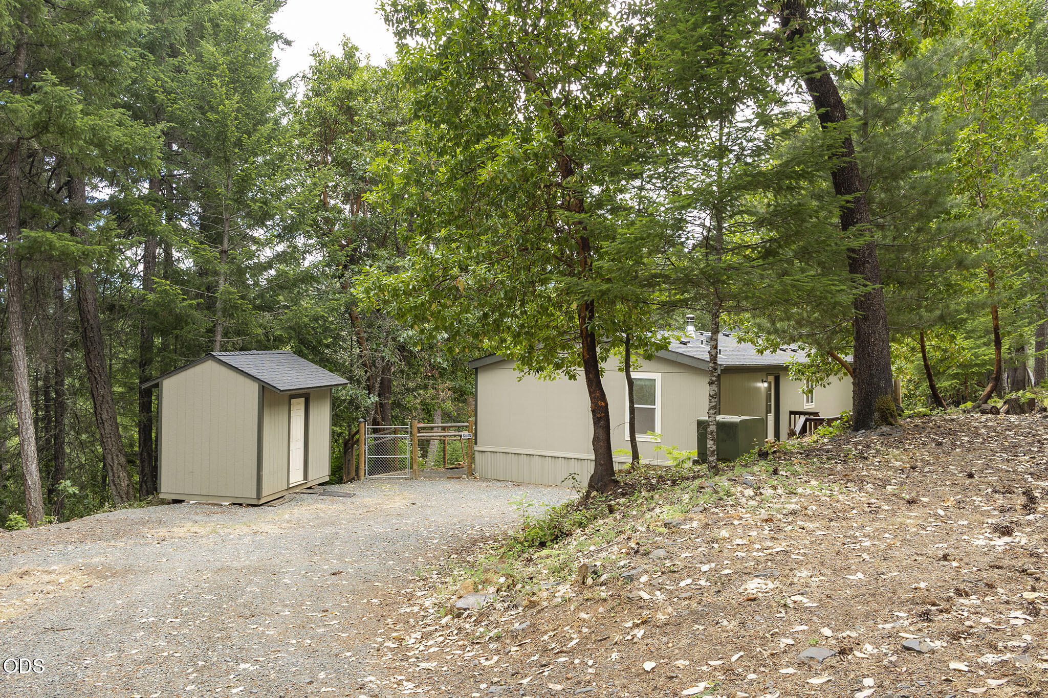 308 Limpy Creek Road Grants Pass, OR 97527 - Photo 1 of 50