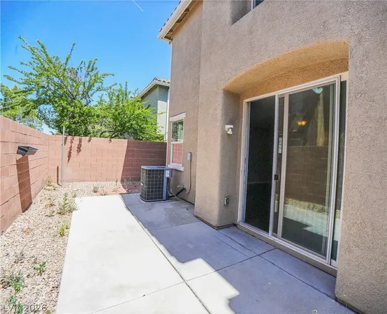 $2,150 | 25 Red Oak Canyon Street, Unit 2, Henderson, NV 89012