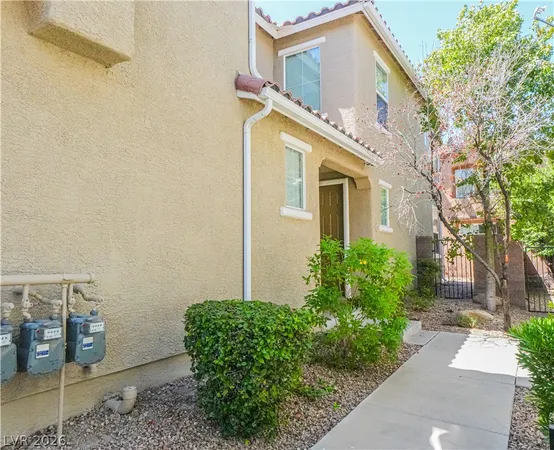 $2,150 | 25 Red Oak Canyon Street, Unit 2, Henderson, NV 89012