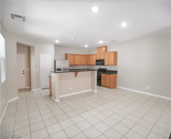 $2,150 | 25 Red Oak Canyon Street, Unit 2, Henderson, NV 89012
