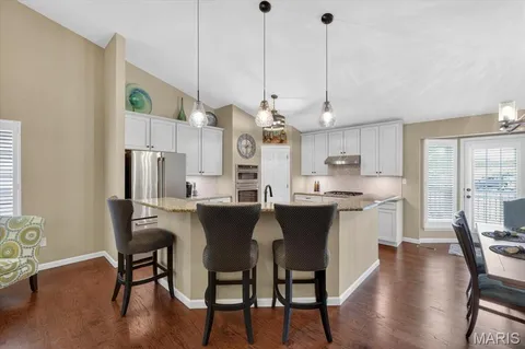 $485,000 | 16129 Amber Vista Drive, Ellisville, MO 63021