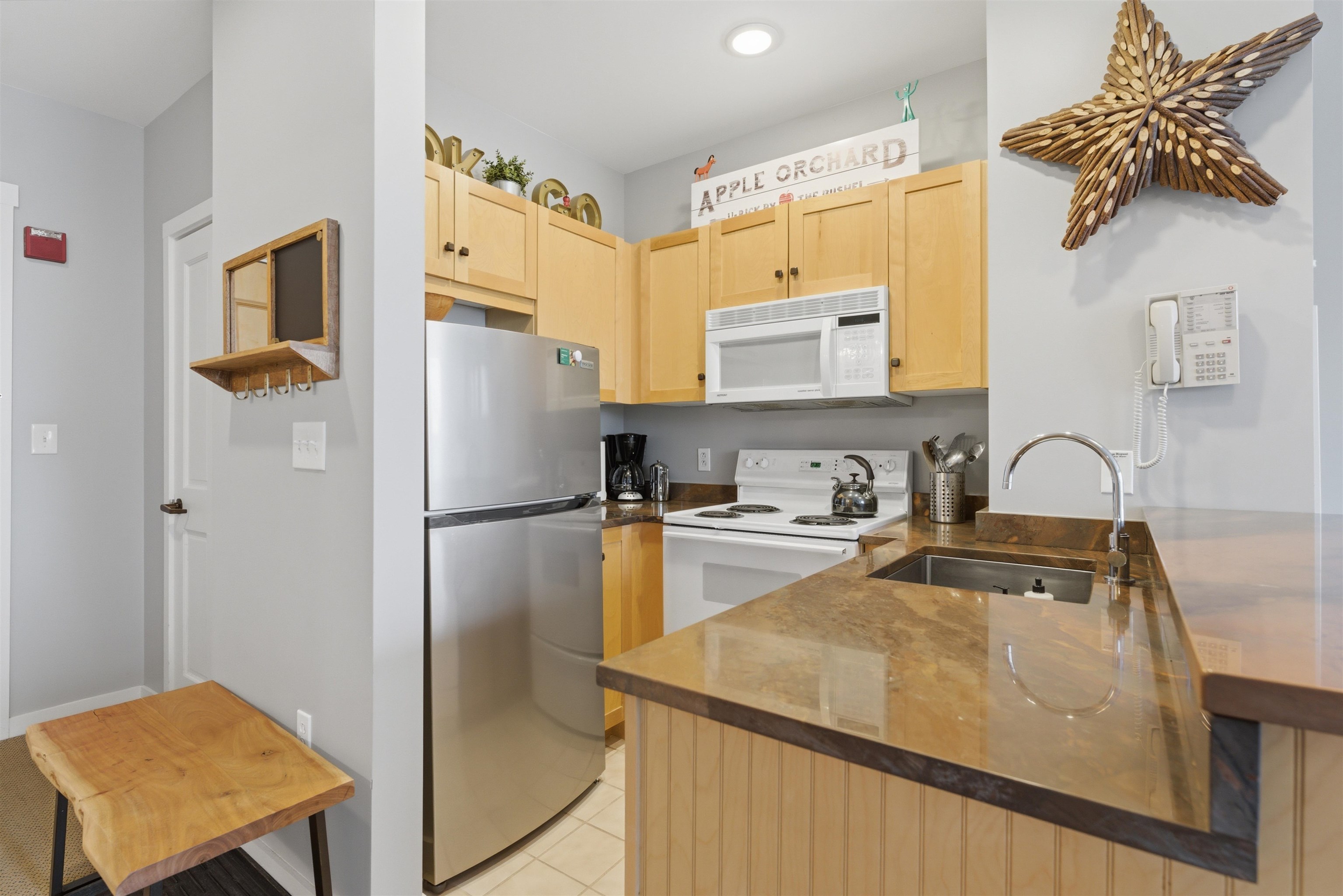 761 Stratton Mountain Road, Unit 241 Stratton, VT 05155 - Photo 7 of 17