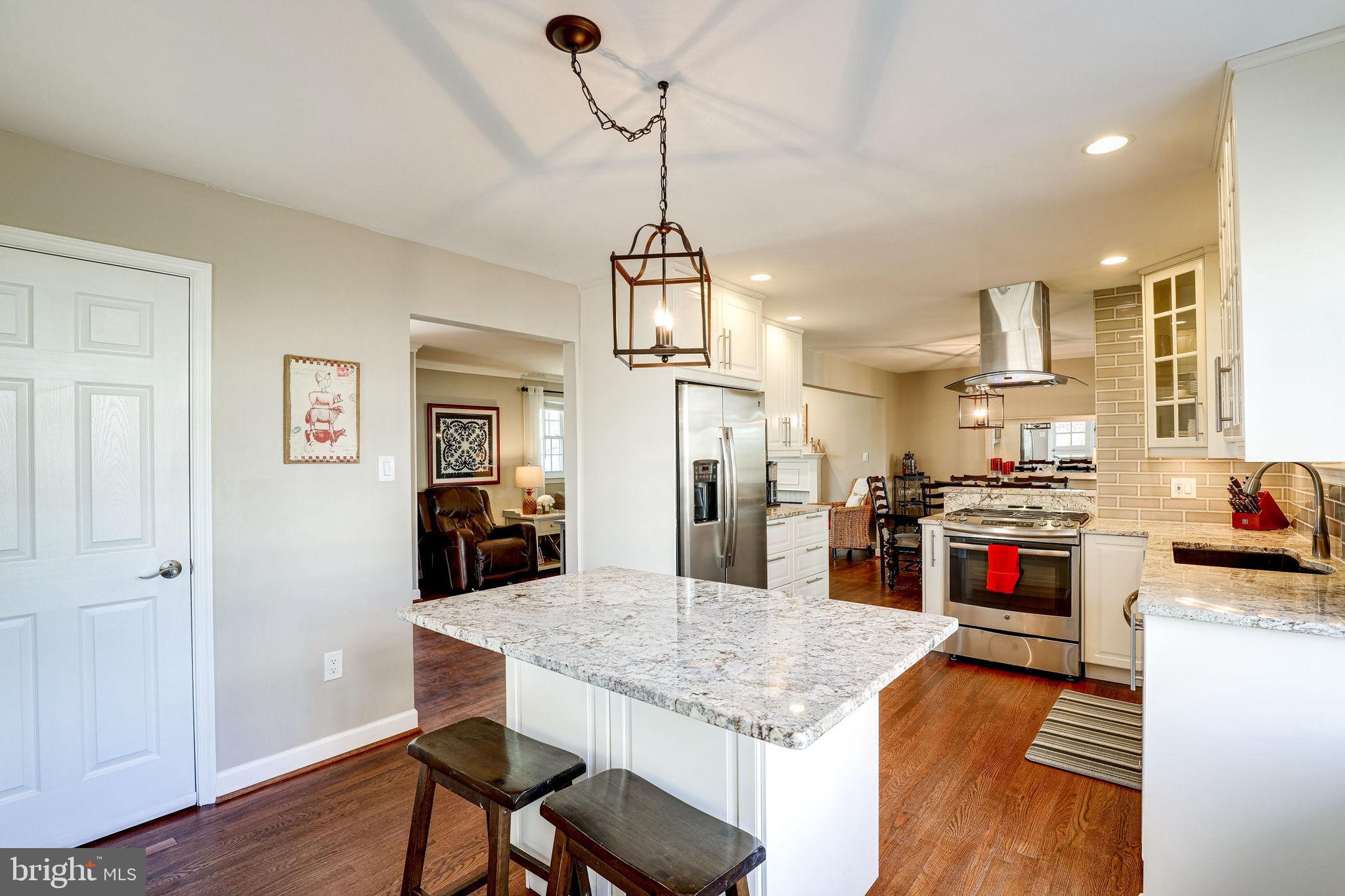 6917 Vancouver Road Springfield, VA 22152 - Photo 14 of 42 KITCHEN
