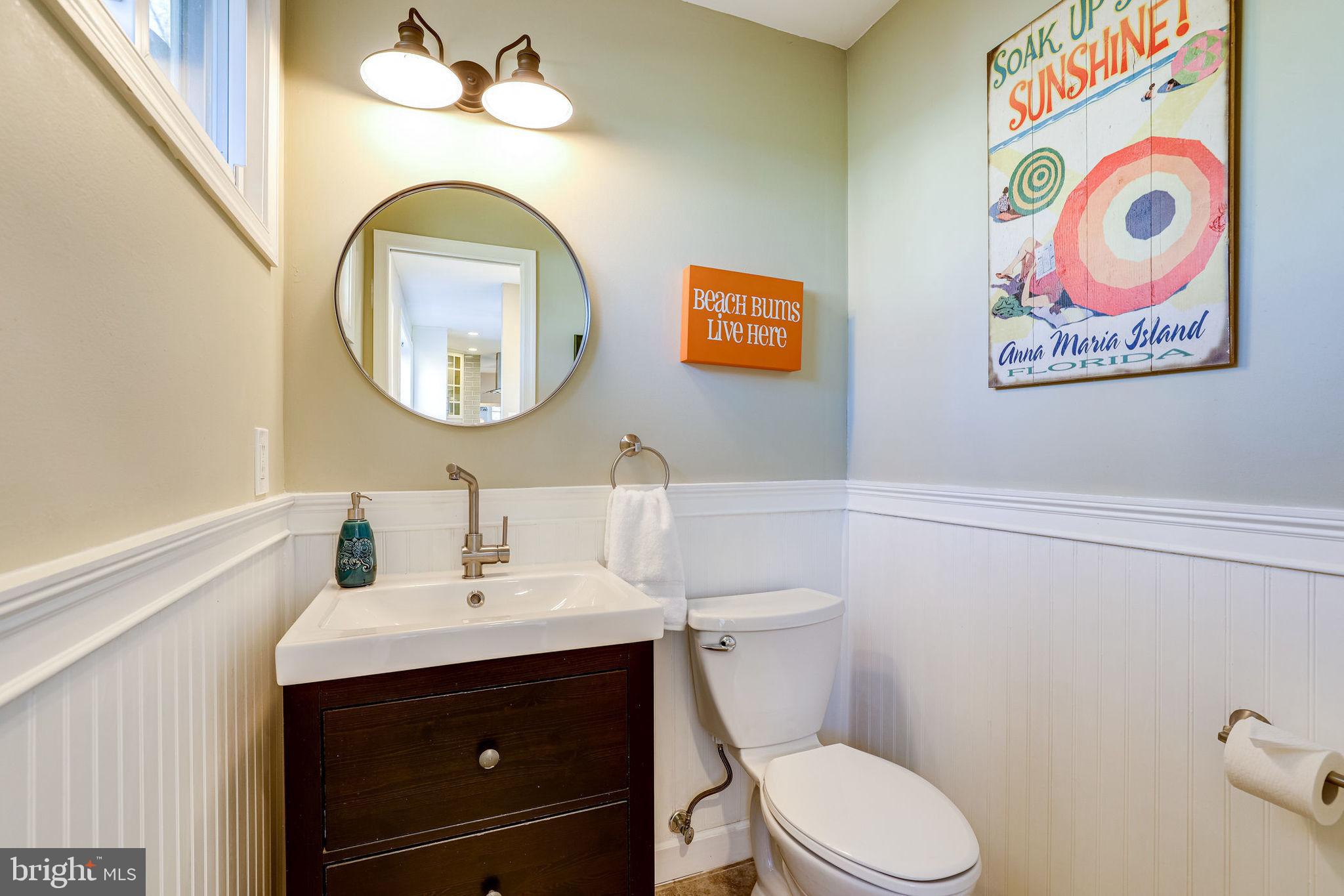 6917 Vancouver Road Springfield, VA 22152 - Photo 17 of 42 BATHROOM