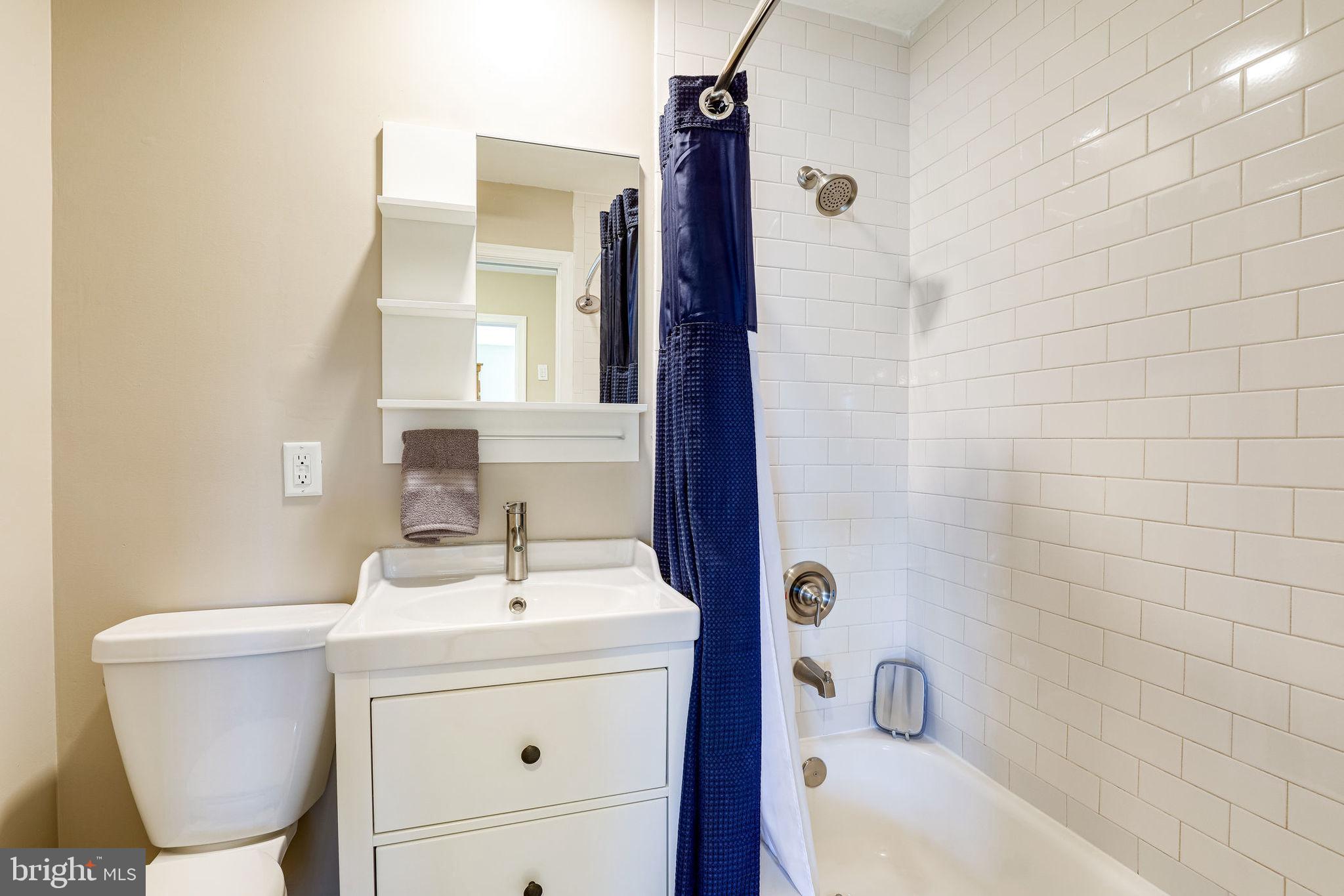 6917 Vancouver Road Springfield, VA 22152 - Photo 32 of 42 BATHROOM