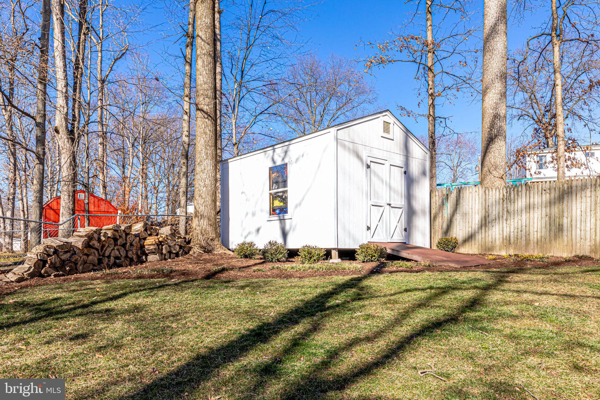 6917 Vancouver Road Springfield, VA 22152 - Photo 35 of 42 BACKYARD