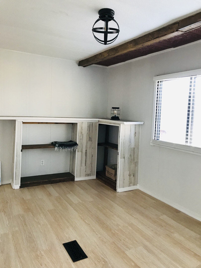 240 Whitney Road, Unit 9 Lake Zurich, IL 60047 - Photo 17 of 22 Gallery Image 17