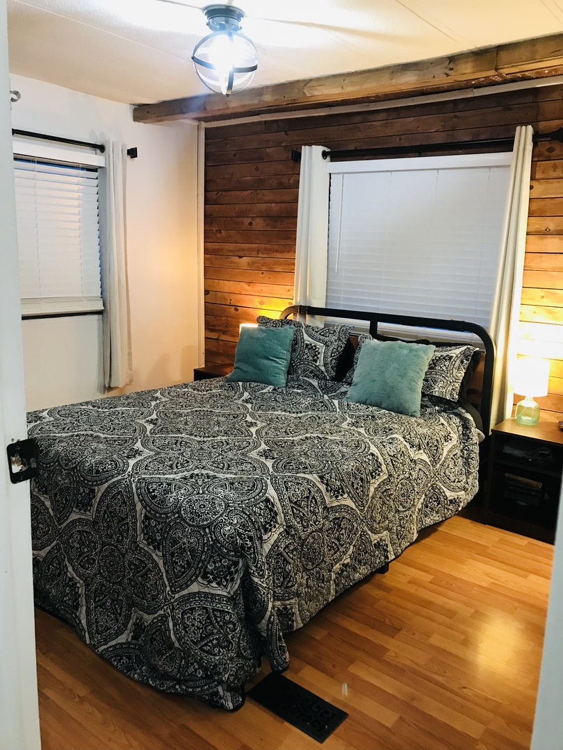 240 Whitney Road, Unit 9 Lake Zurich, IL 60047 - Photo 20 of 22 Gallery Image 20