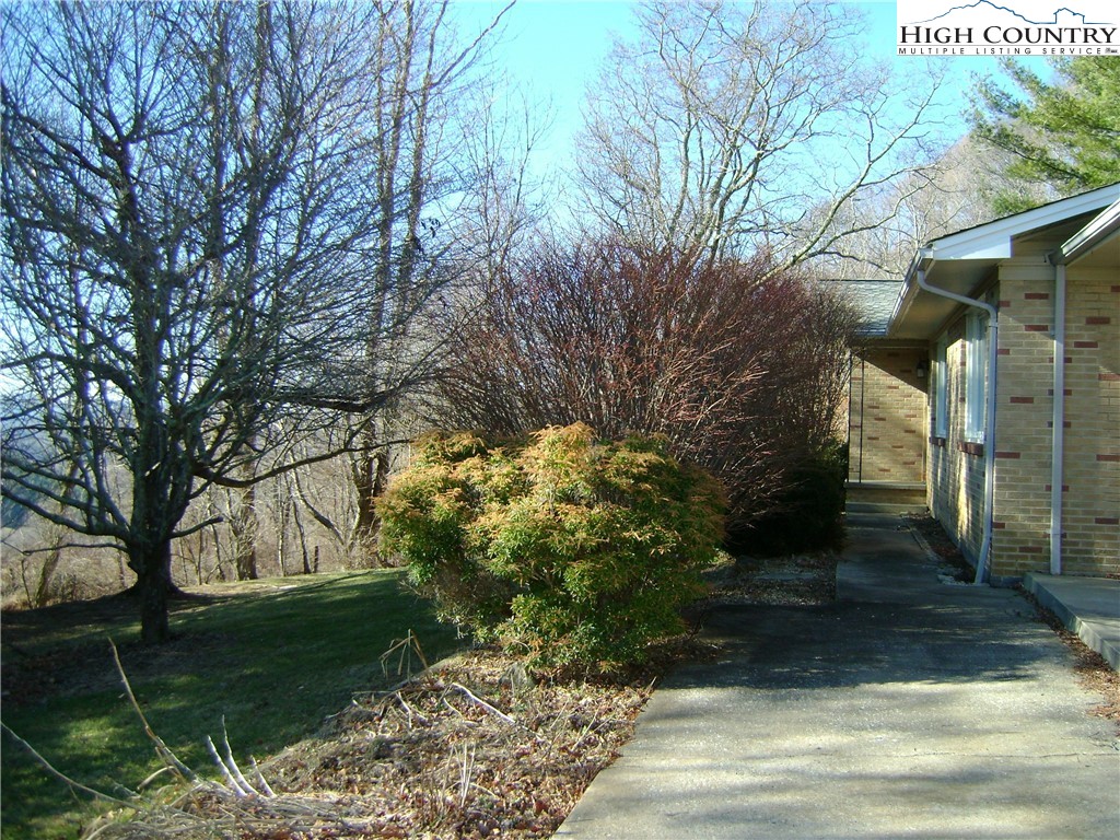 251 Lynn Hill Road Boone, NC 28607 - Photo 2 of 25 Gallery Image 2