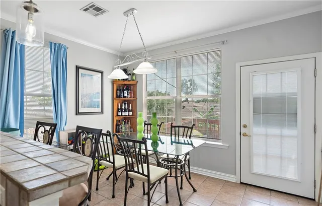 $1,800 | 41 Brandon Hall Drive, Unit A, Destrehan, LA 70047