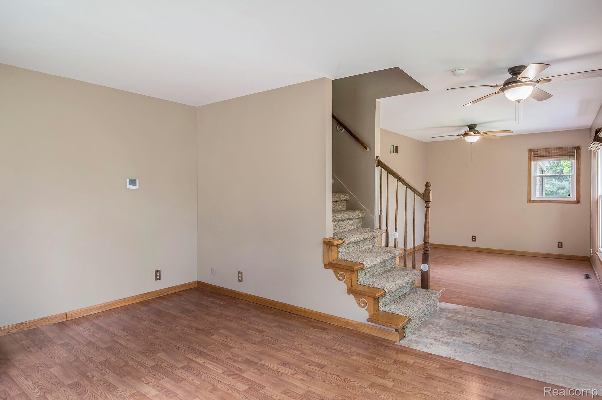 12070 Germany Road Fenton, MI 48430 - Photo 8 of 19 6.jpg