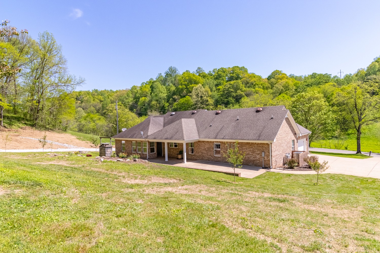 1236 Bunker Hill Road Pulaski, TN 38478 - Photo 11 of 68 Gallery Image 11