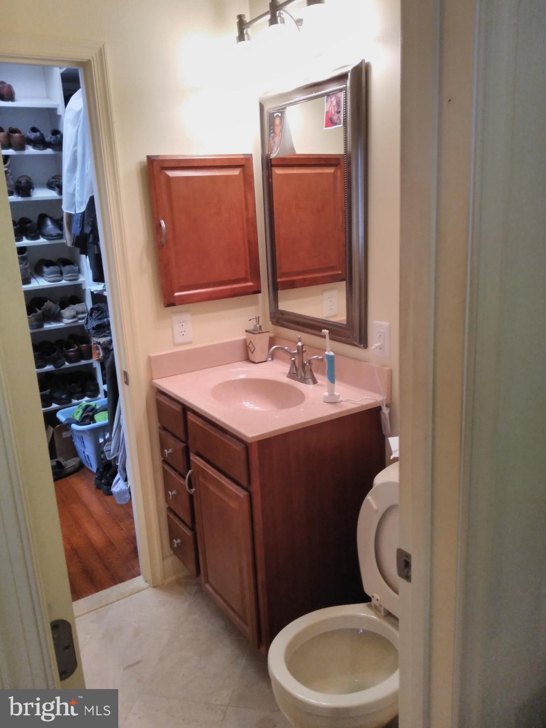 8704 Winands Road Randallstown, MD 21133 - Photo 4 of 20