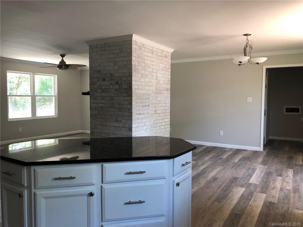 11180 Sudbury Road, Unit 38 Davidson, NC 28036 - Photo 8 of 32 Gallery Image 8