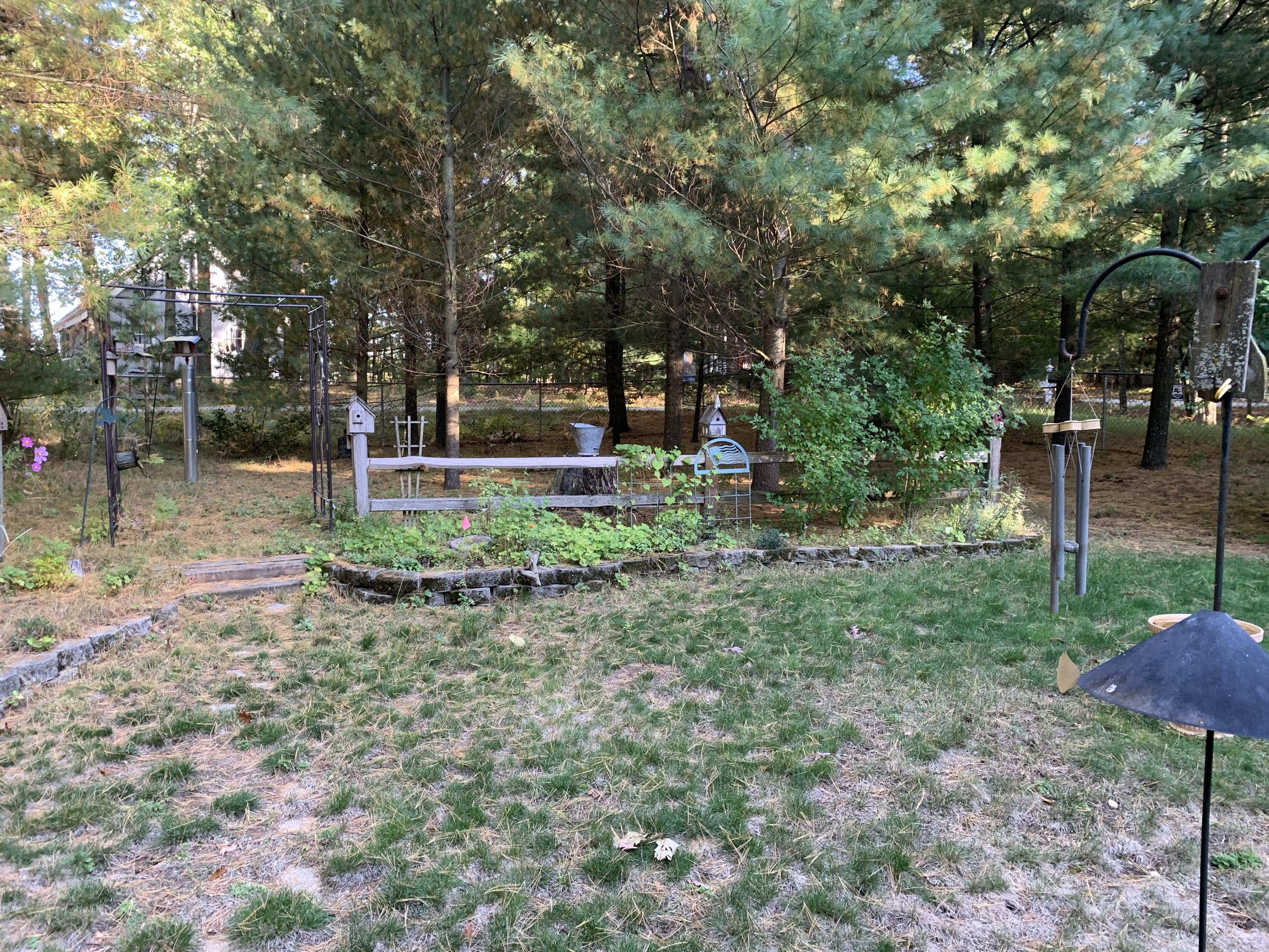 6356 Cheyenne Road Pentwater, MI 49449 - Photo 36 of 42 IMG_0329