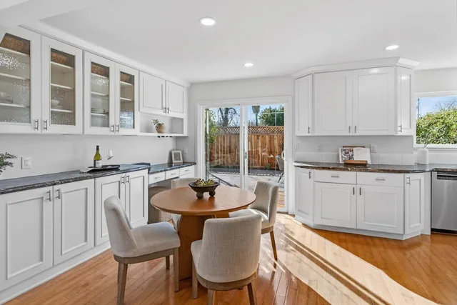 $998,000 | 83 Devonshire Avenue, Unit 7, Mountain View, CA 94043