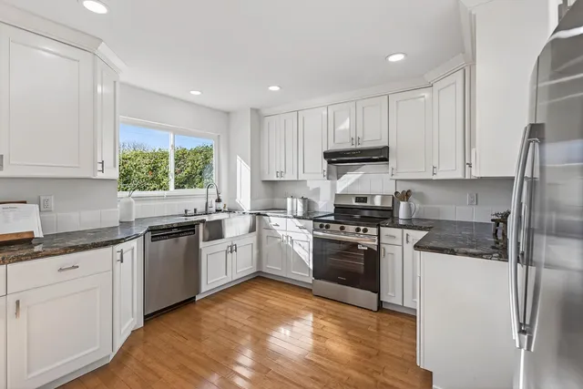 $998,000 | 83 Devonshire Avenue, Unit 7, Mountain View, CA 94043