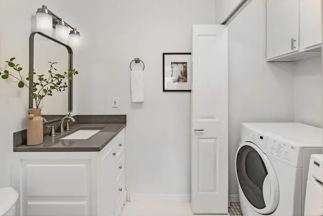 $998,000 | 83 Devonshire Avenue, Unit 7, Mountain View, CA 94043