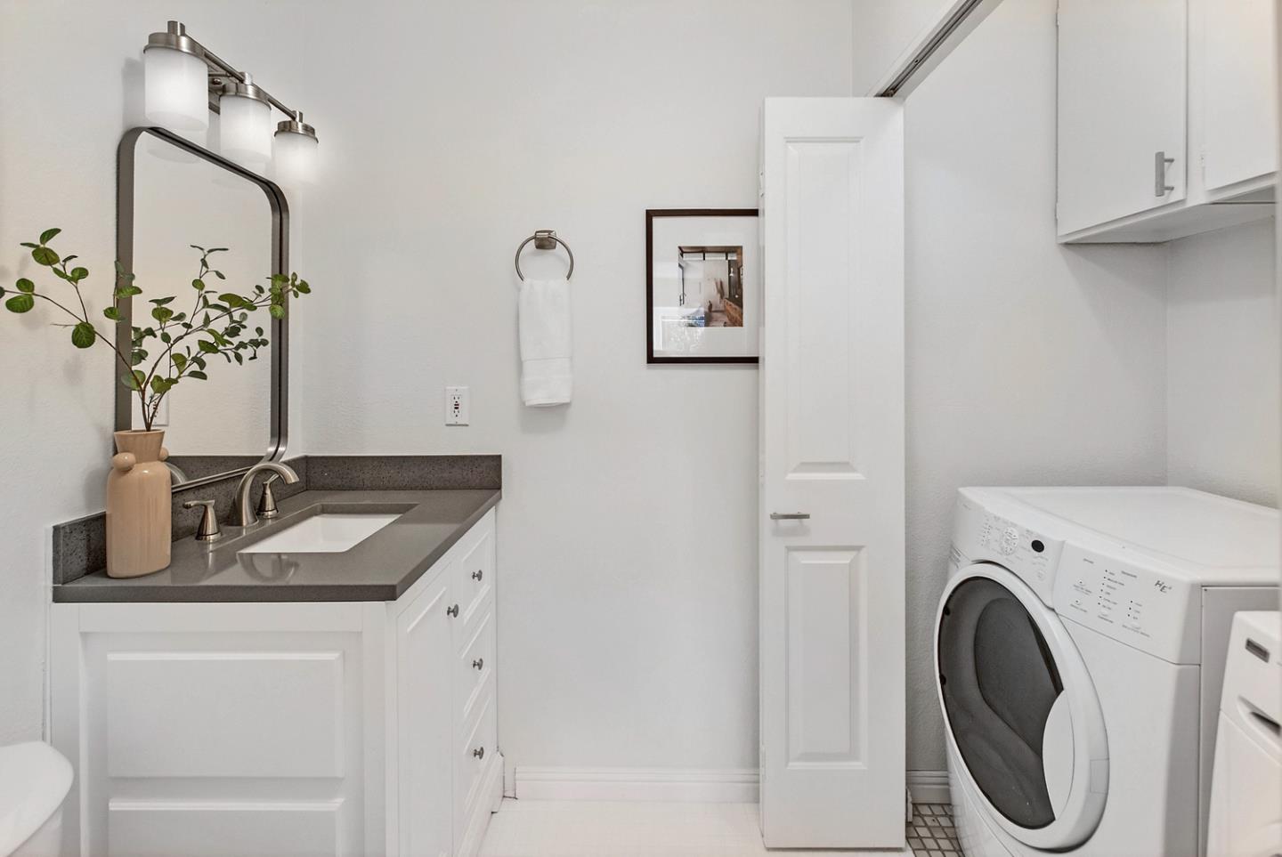 83 Devonshire Avenue, Unit 7 Mountain View, CA 94043 - Photo 8 of 20