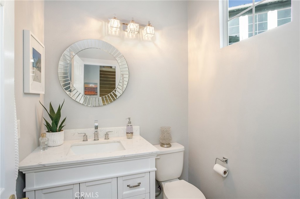 36 Rinehart Road Ladera Ranch, CA 92694 - Photo 15 of 42