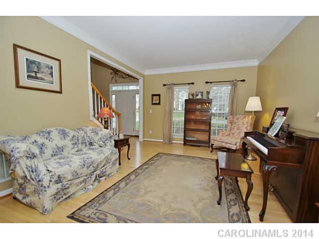 1037 Kilpatrick Lane Fort Mill, SC 29708 - Photo 4 of 16