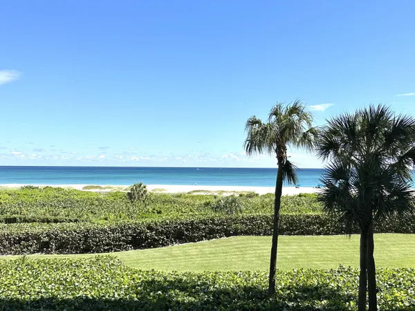 $8,500 | 3000 North Ocean Drive, Unit 3E, Singer Island, FL 33404