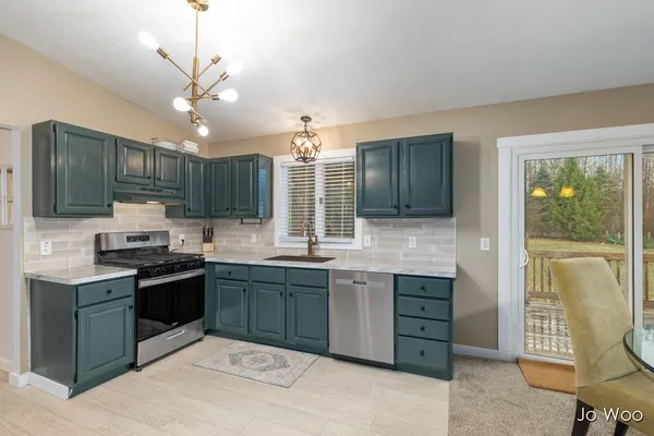 $424,900 | 9020 Warner Street, Allendale, MI 49401