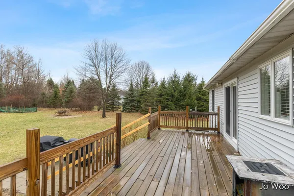 $424,900 | 9020 Warner Street, Allendale, MI 49401