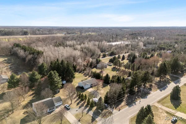 $424,900 | 9020 Warner Street, Allendale, MI 49401