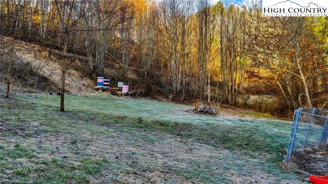 $369,900 | 325 Sawyers Road, Warrensville, NC 28693