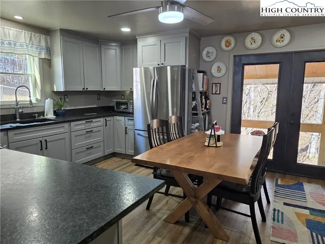 $369,900 | 325 Sawyers Road, Warrensville, NC 28693