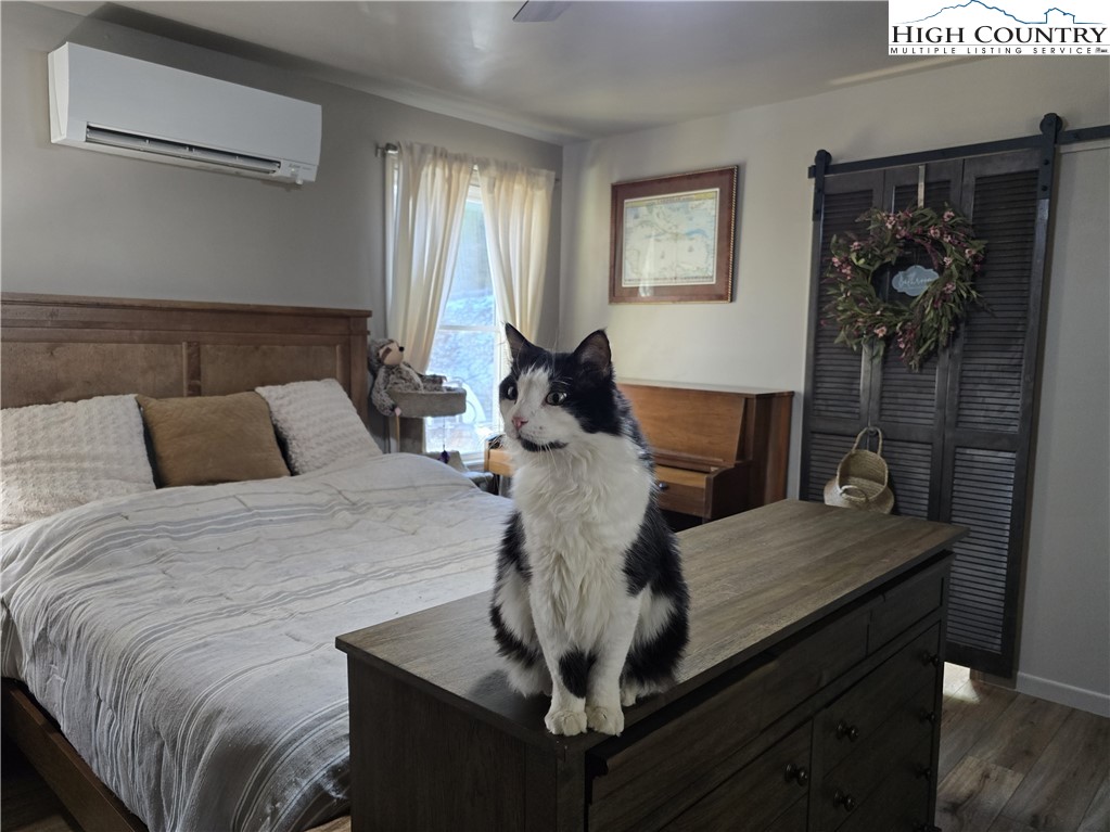 325 Sawyers Road Warrensville, NC 28693 - Photo 26 of 36