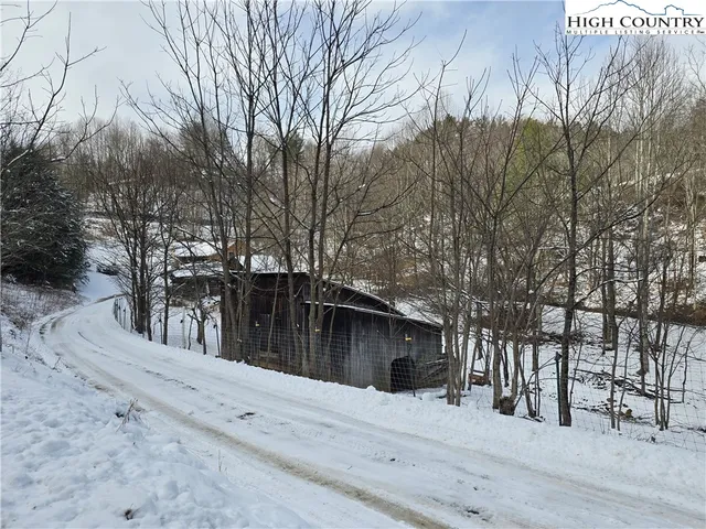 $369,900 | 325 Sawyers Road, Warrensville, NC 28693