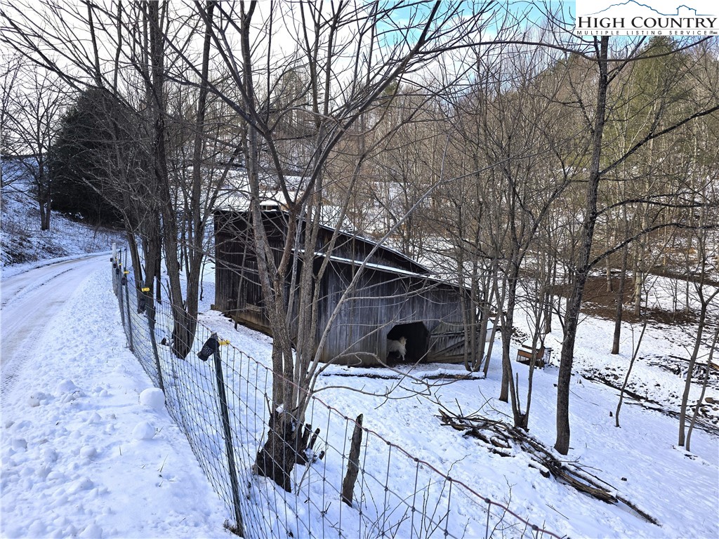 325 Sawyers Road Warrensville, NC 28693 - Photo 36 of 36