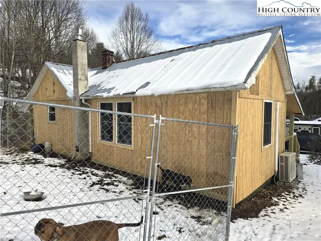 $369,900 | 325 Sawyers Road, Warrensville, NC 28693