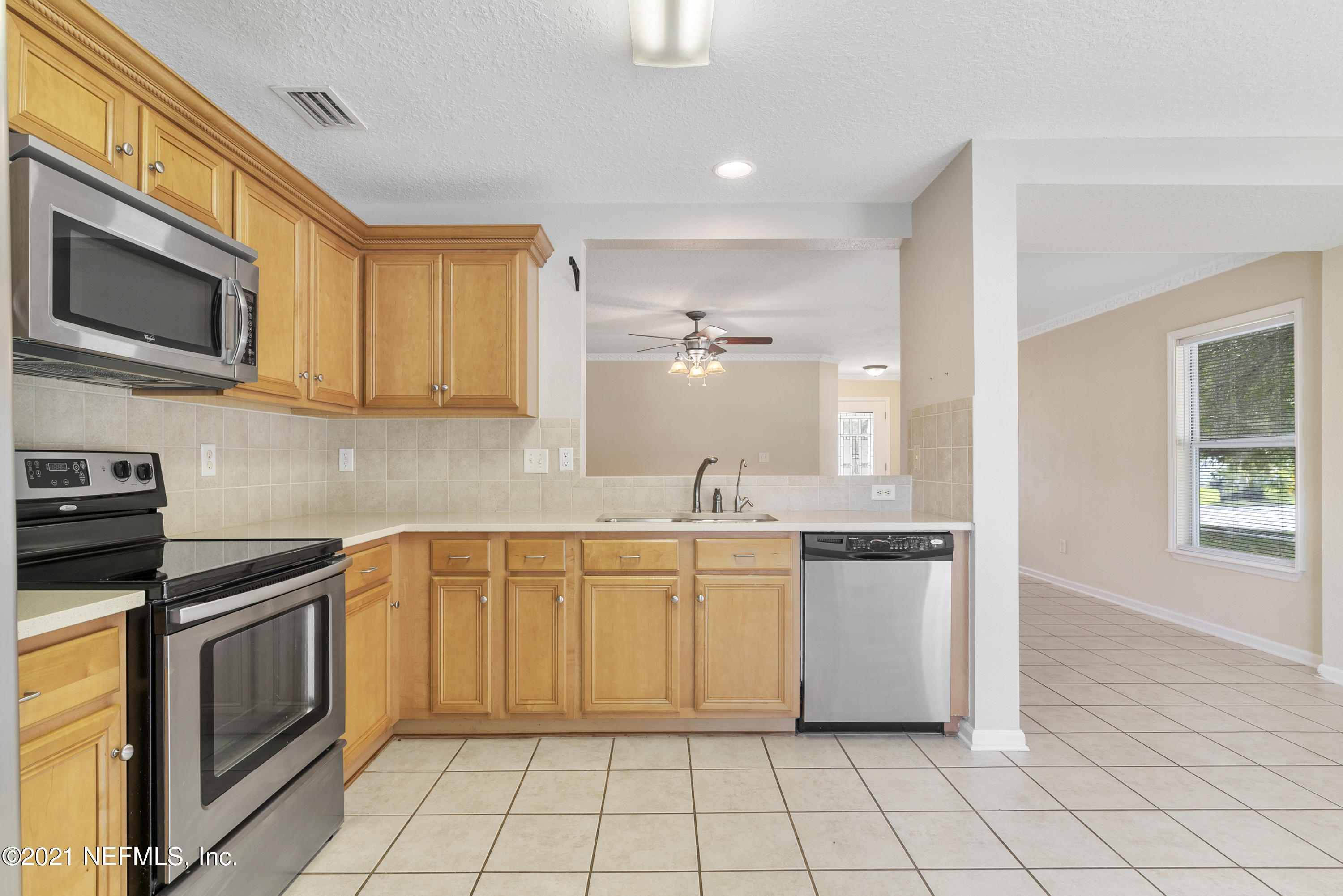923 Morning Light Road Jacksonville, FL 32218 - Photo 25 of 28 DSC02879