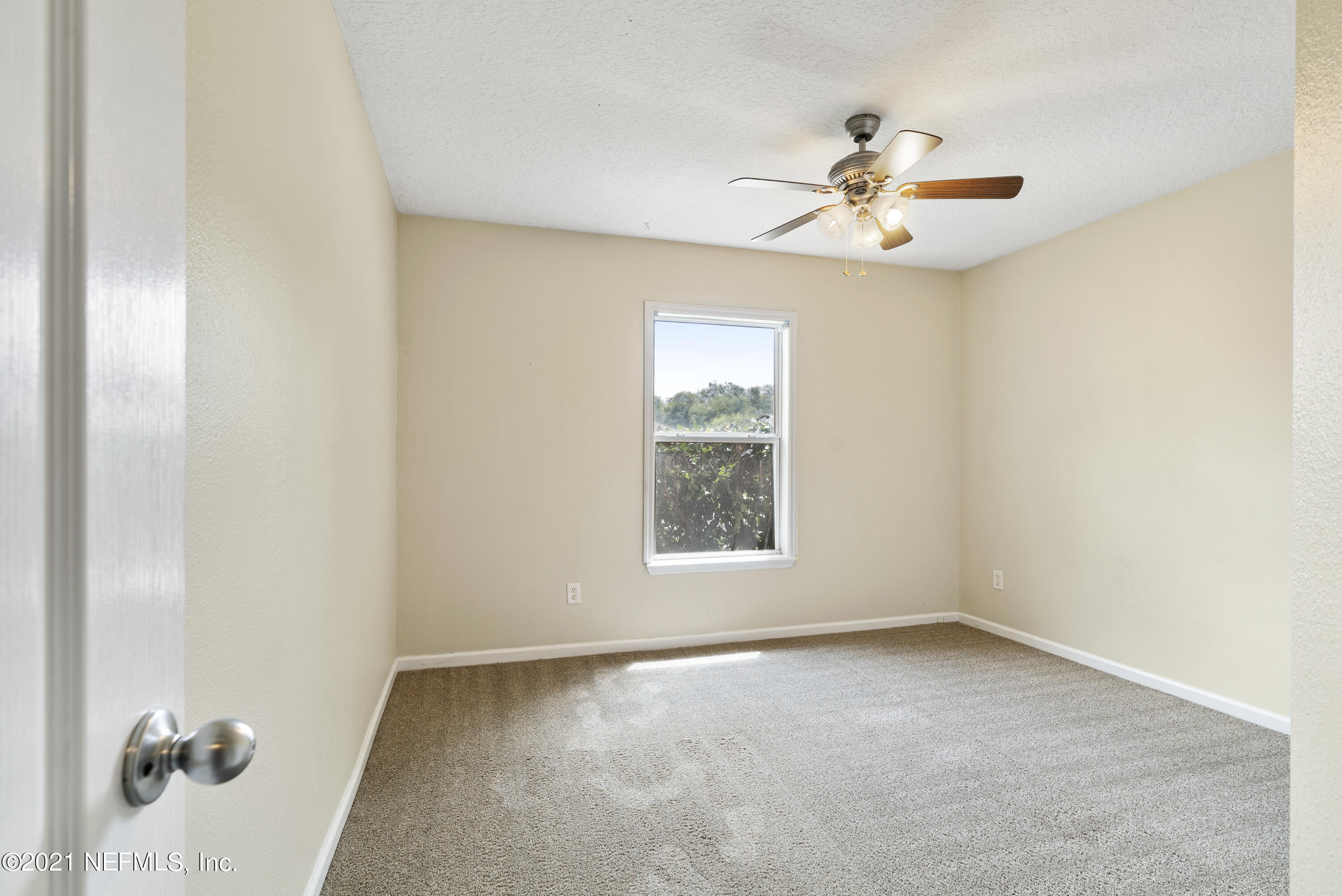 923 Morning Light Road Jacksonville, FL 32218 - Photo 7 of 28 DSC02765
