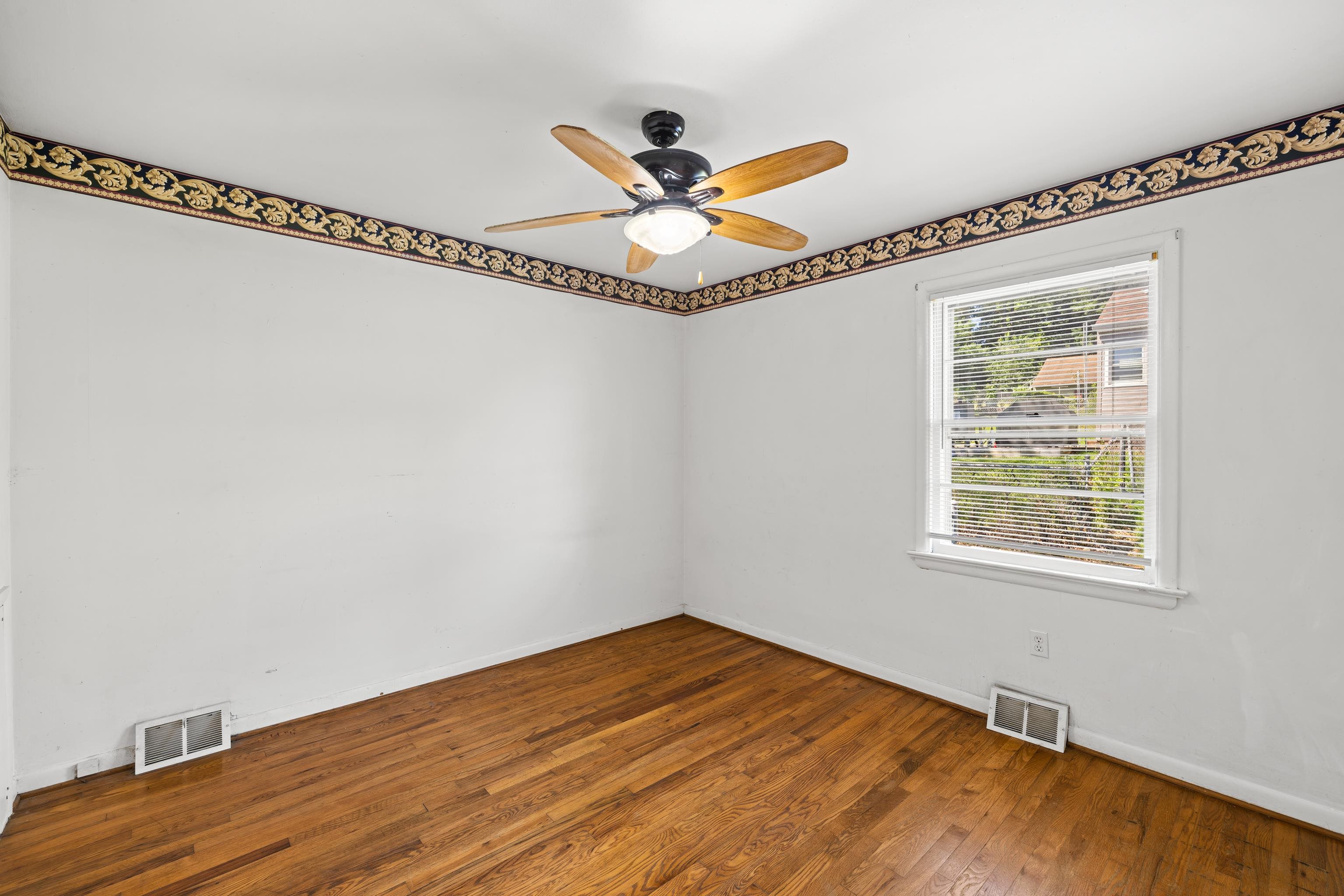 303 Devon Road Staunton, VA 24401 - Photo 23 of 45
