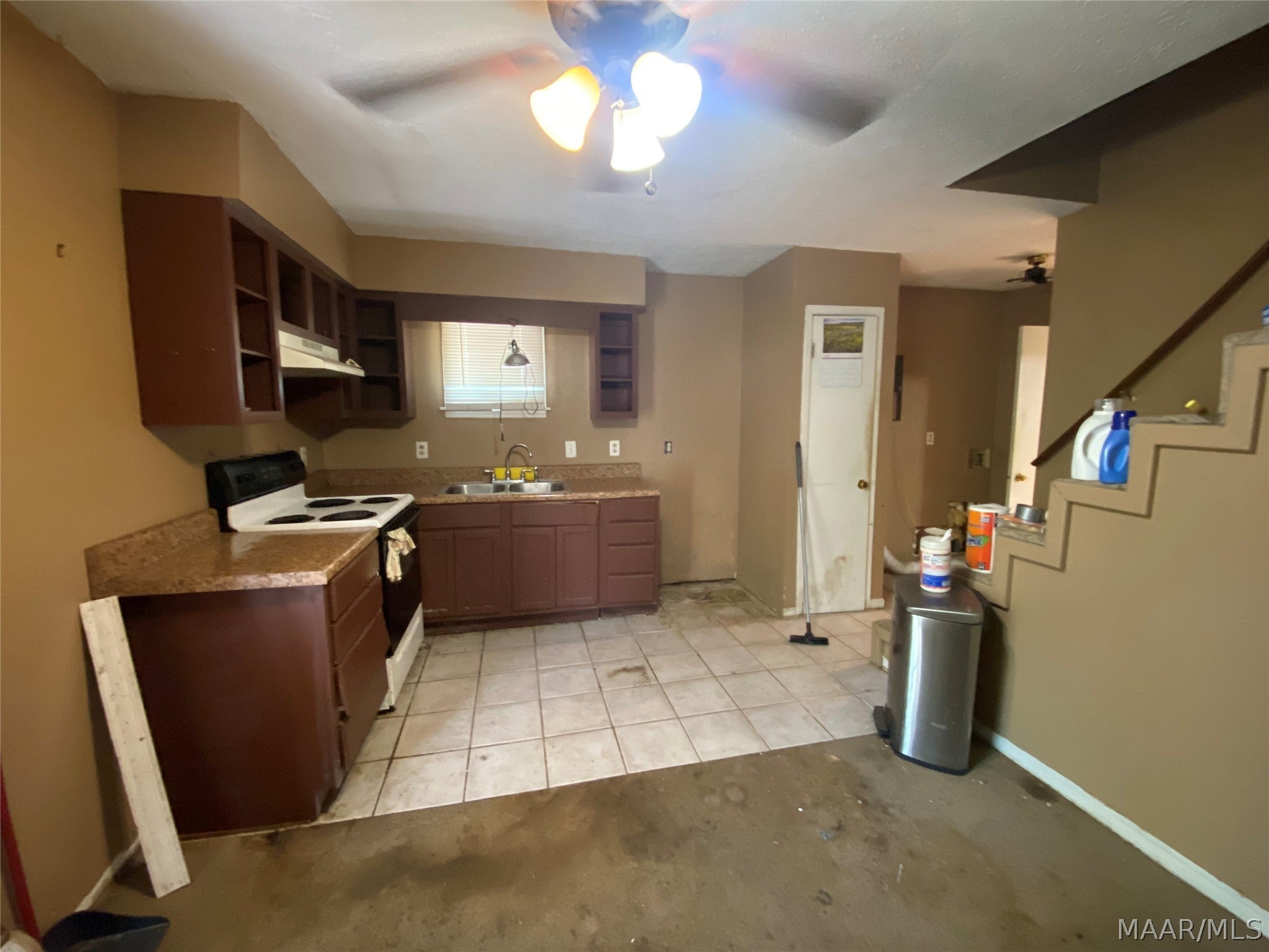 2828 Wyatt Road Prattville, AL 36067 - Photo 8 of 12 Gallery Image 8