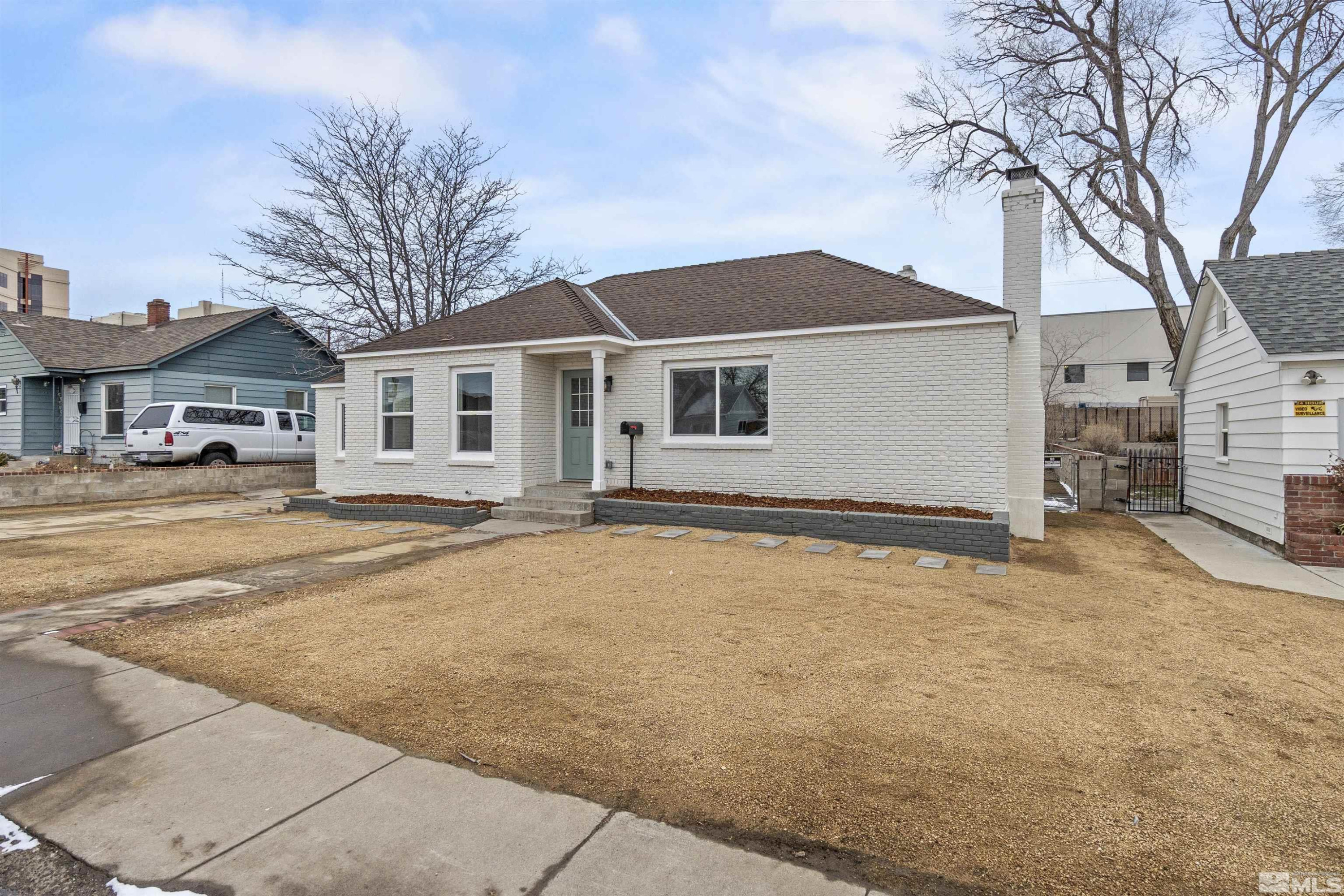 711 Balzar Circle Reno, NV 89502 - Photo 3 of 35 a house with a outdoor space